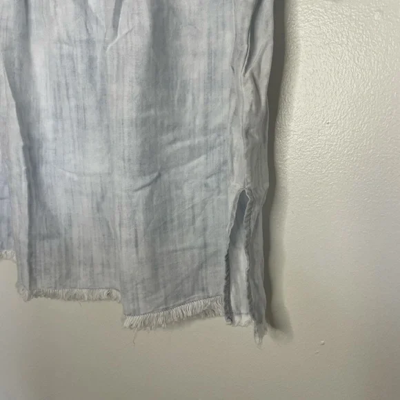 Cloth & Stone - Off the‎ Shoulder Denim Top - Picture 2 of 4